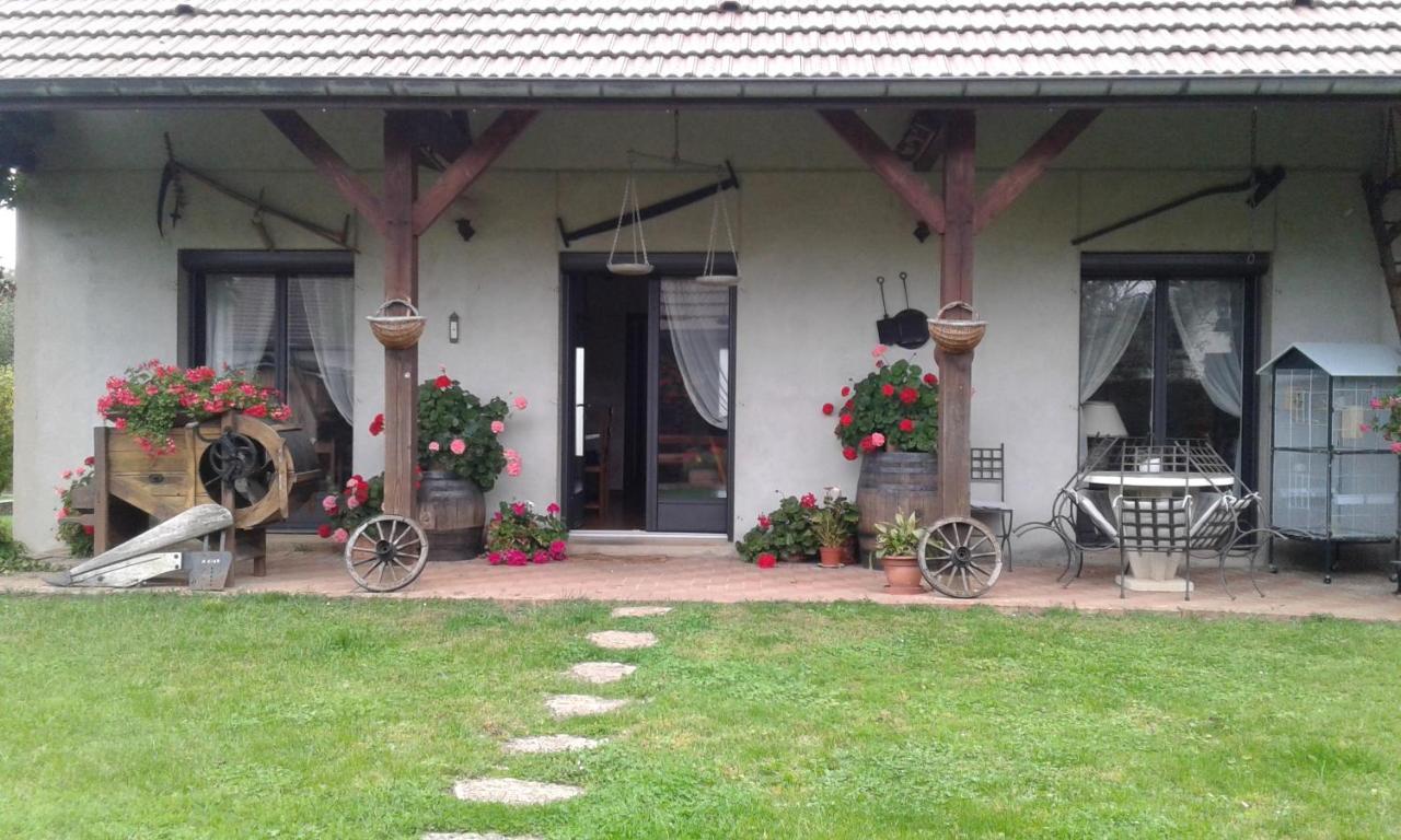 Chambre D'Hotes Des Poisets Crotenay Exterior photo